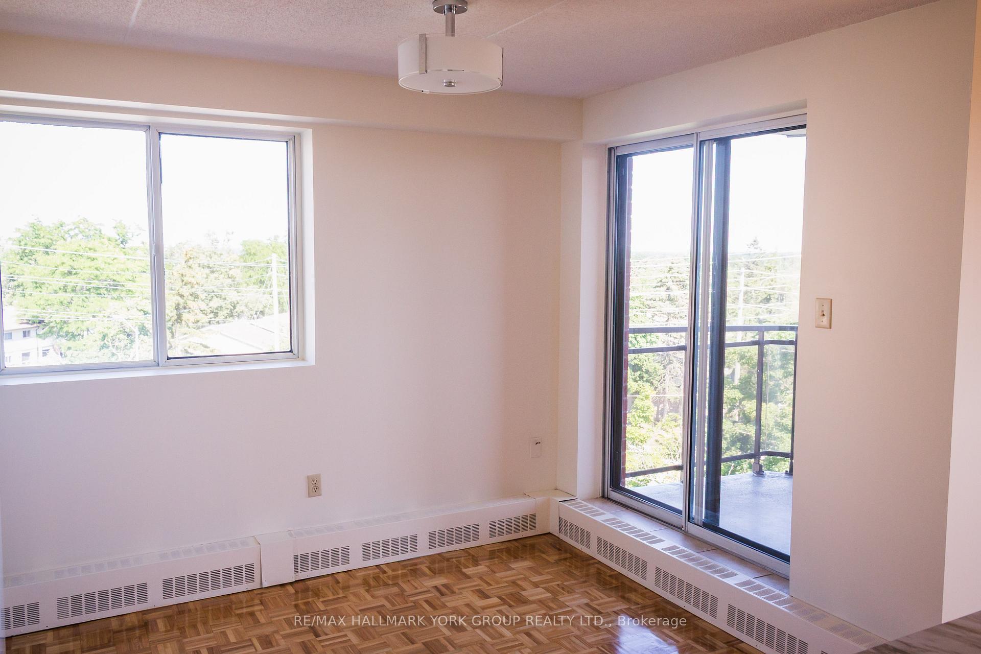 Photo 8 of Unit 501, 262 Rose Street, Barrie, Wellington — HOMEH