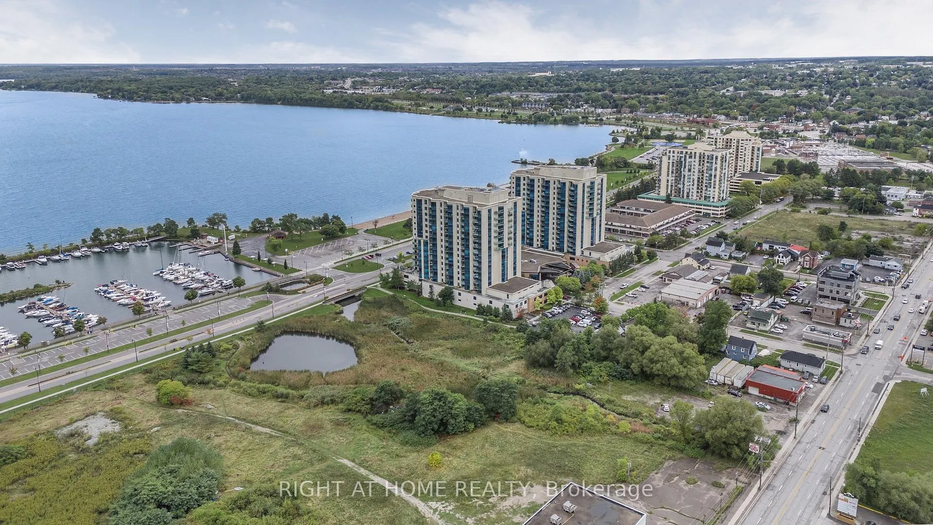 Front of Unit 401, 2 Toronto Street