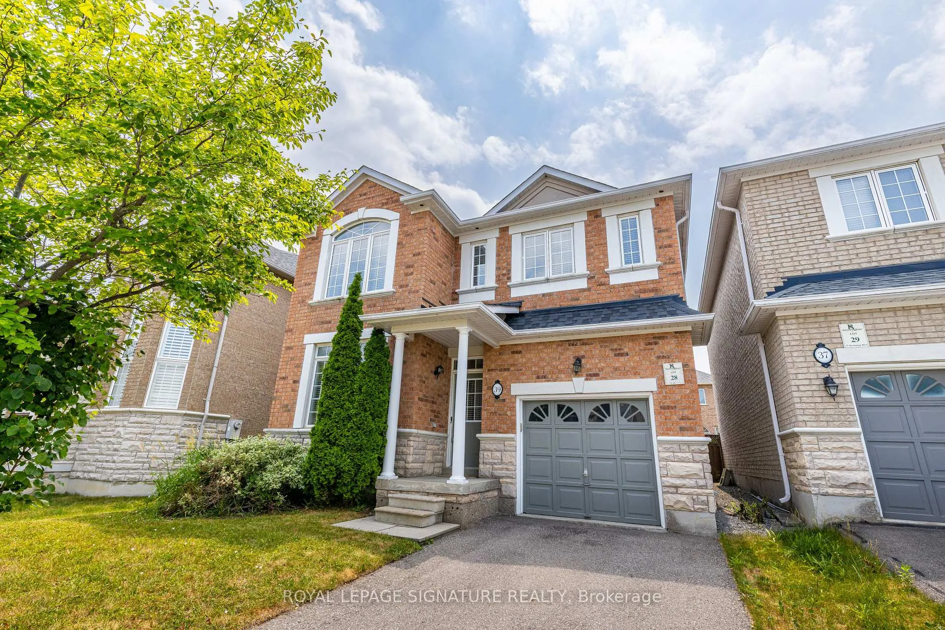 Photo 30 of 39 Hermitage Boulevard, Markham, Wismer — HOMEH
