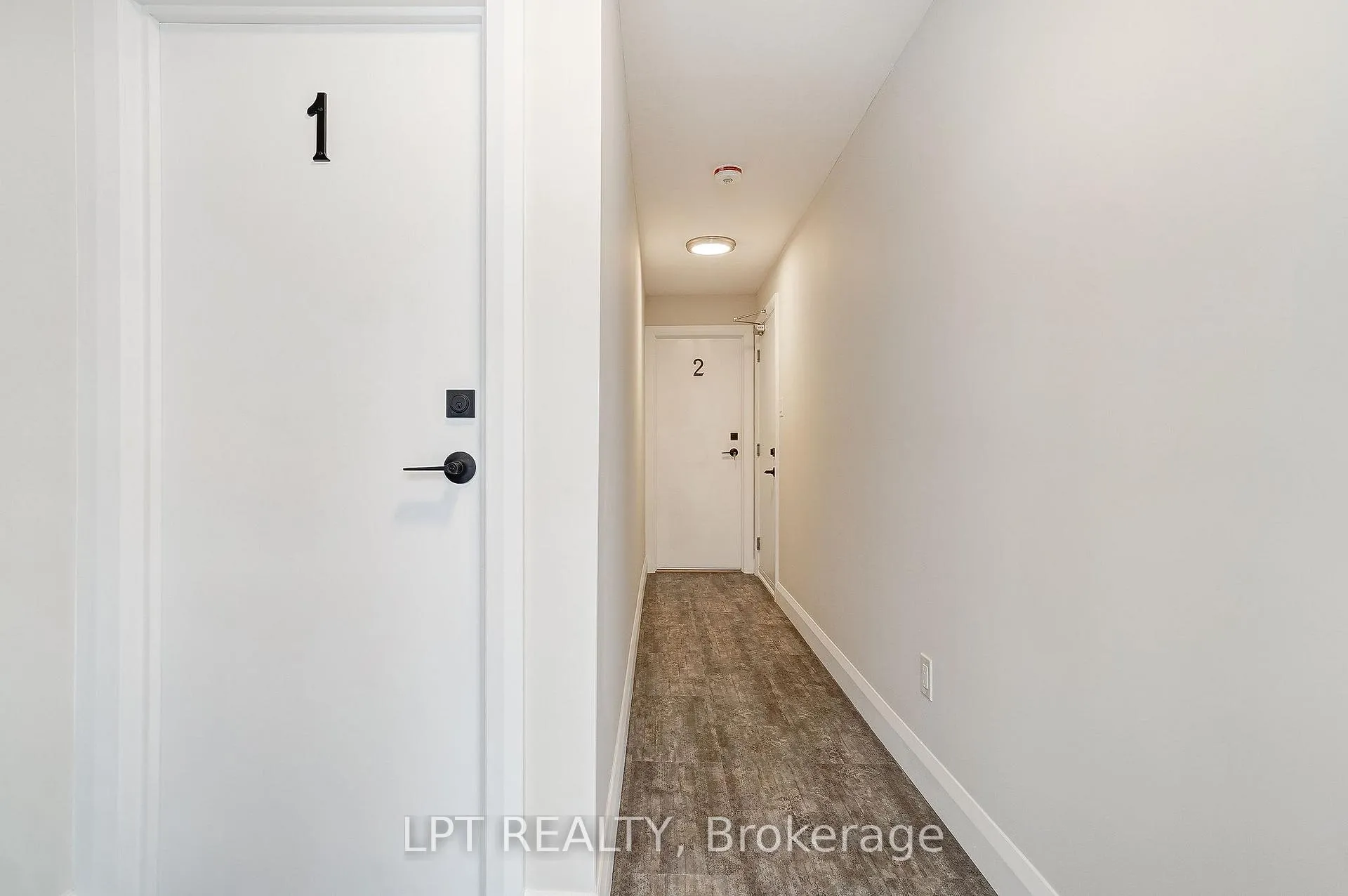 Photo 2 of Unit 1, 383 Brant Street, Ottawa, Vanier — HOMEH