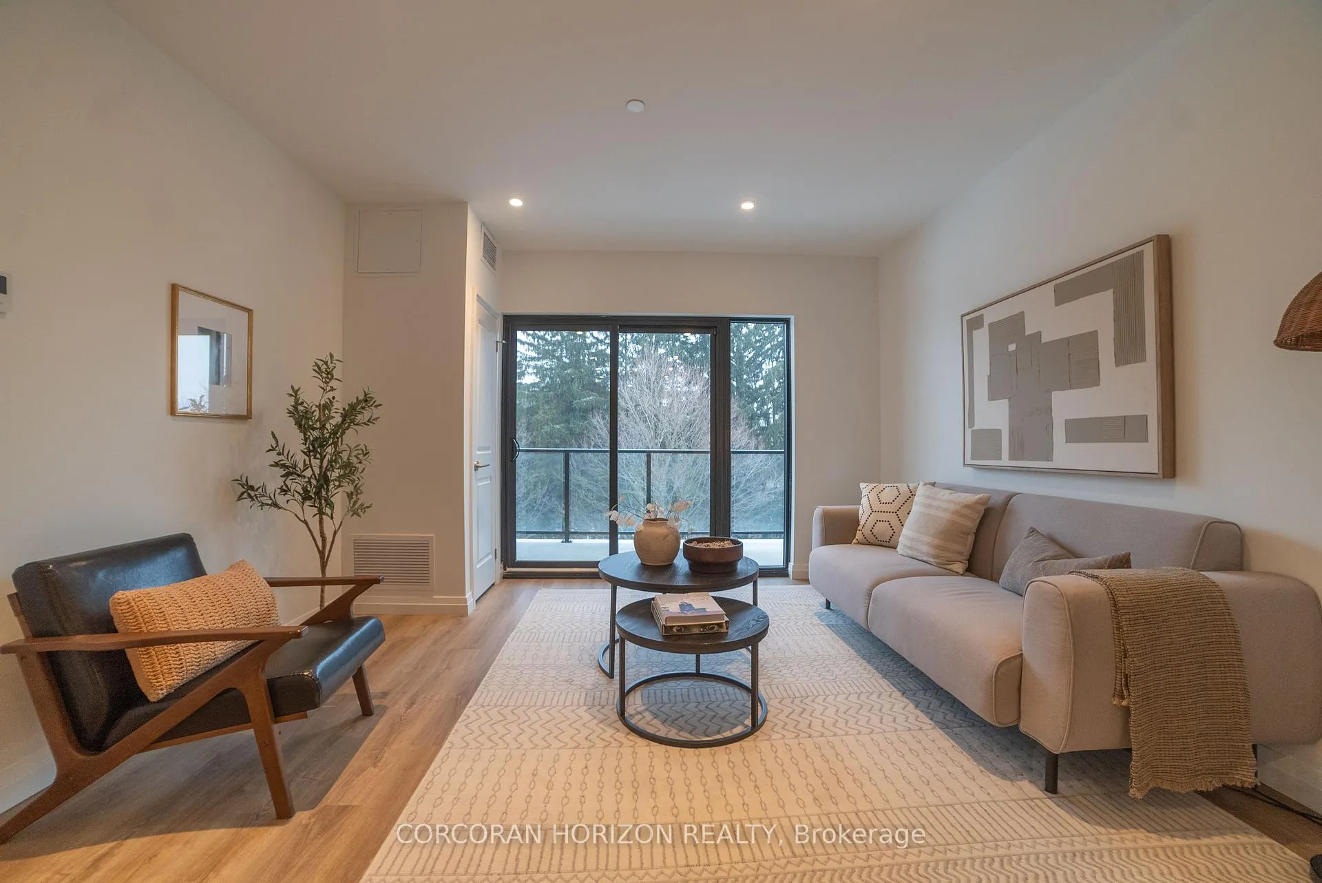 Photo 1 of Unit 423, 525 New Dundee Road, Kitchener — HOMEH