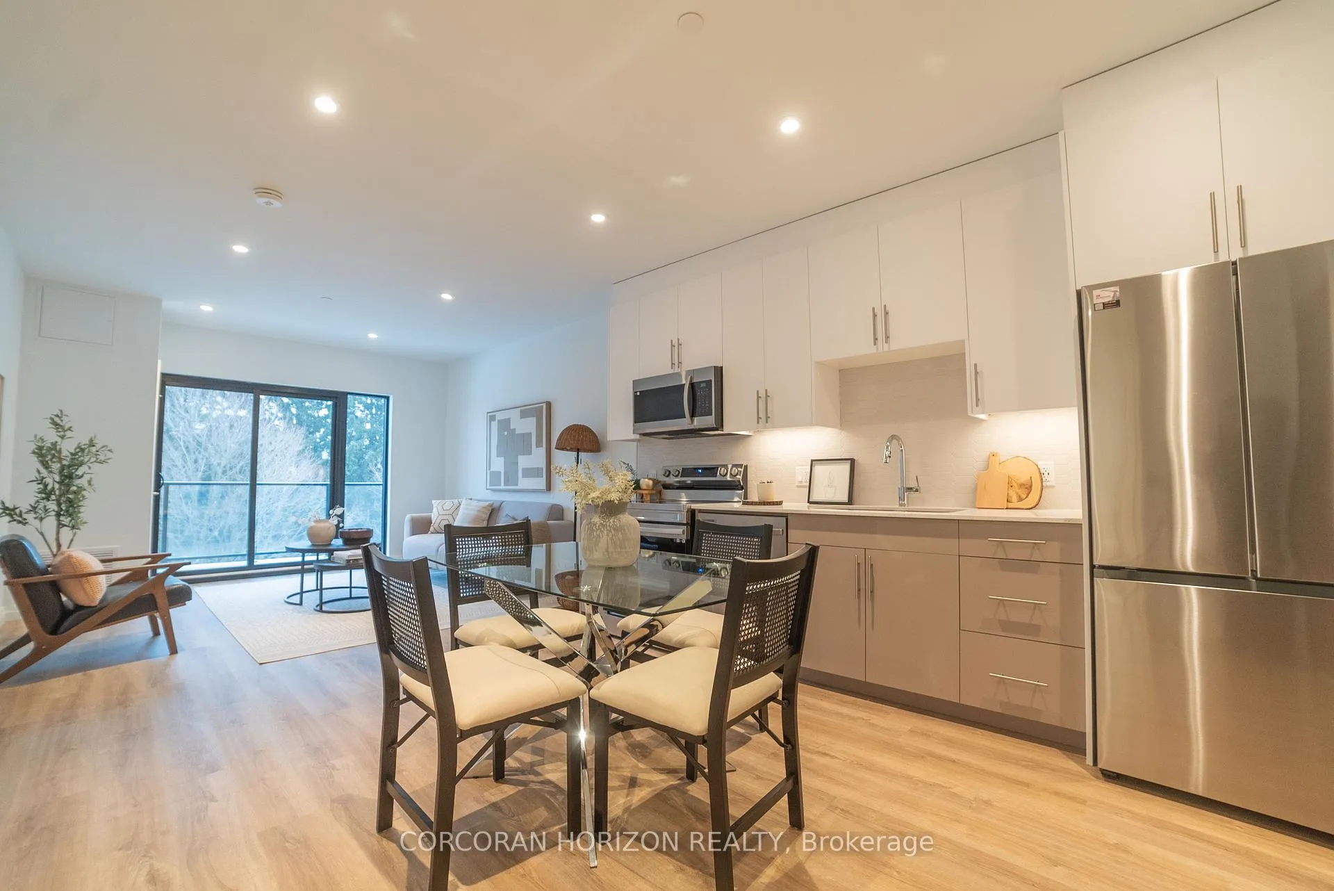 Photo 3 of Unit 423, 525 New Dundee Road, Kitchener — HOMEH