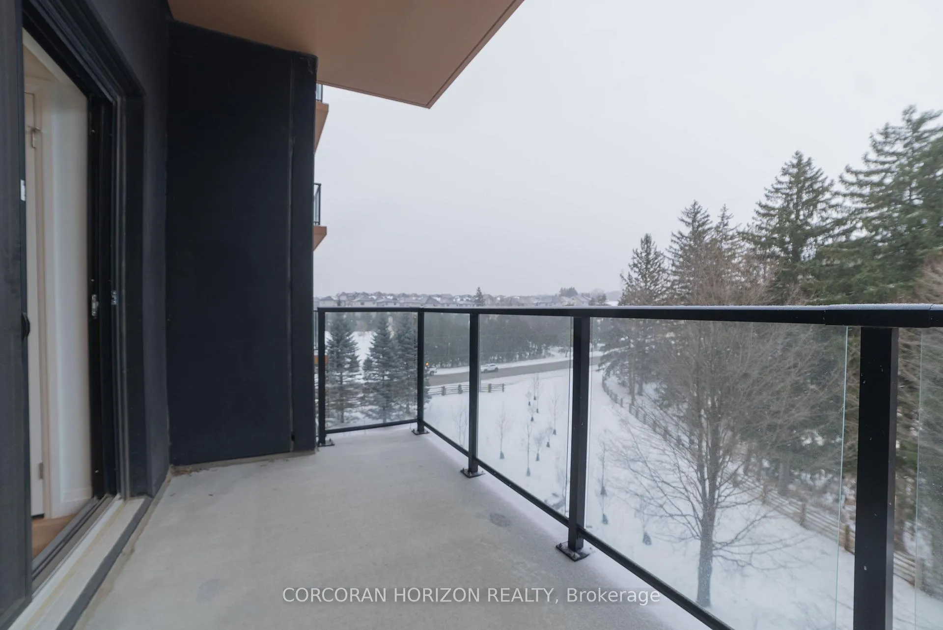 Photo 10 of Unit 423, 525 New Dundee Road, Kitchener — HOMEH