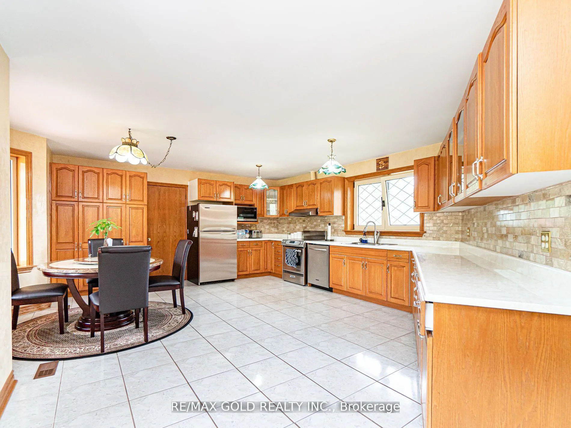 Photo 7 of 14836 Duffy's Lane, Caledon, Rural Caledon — HOMEH
