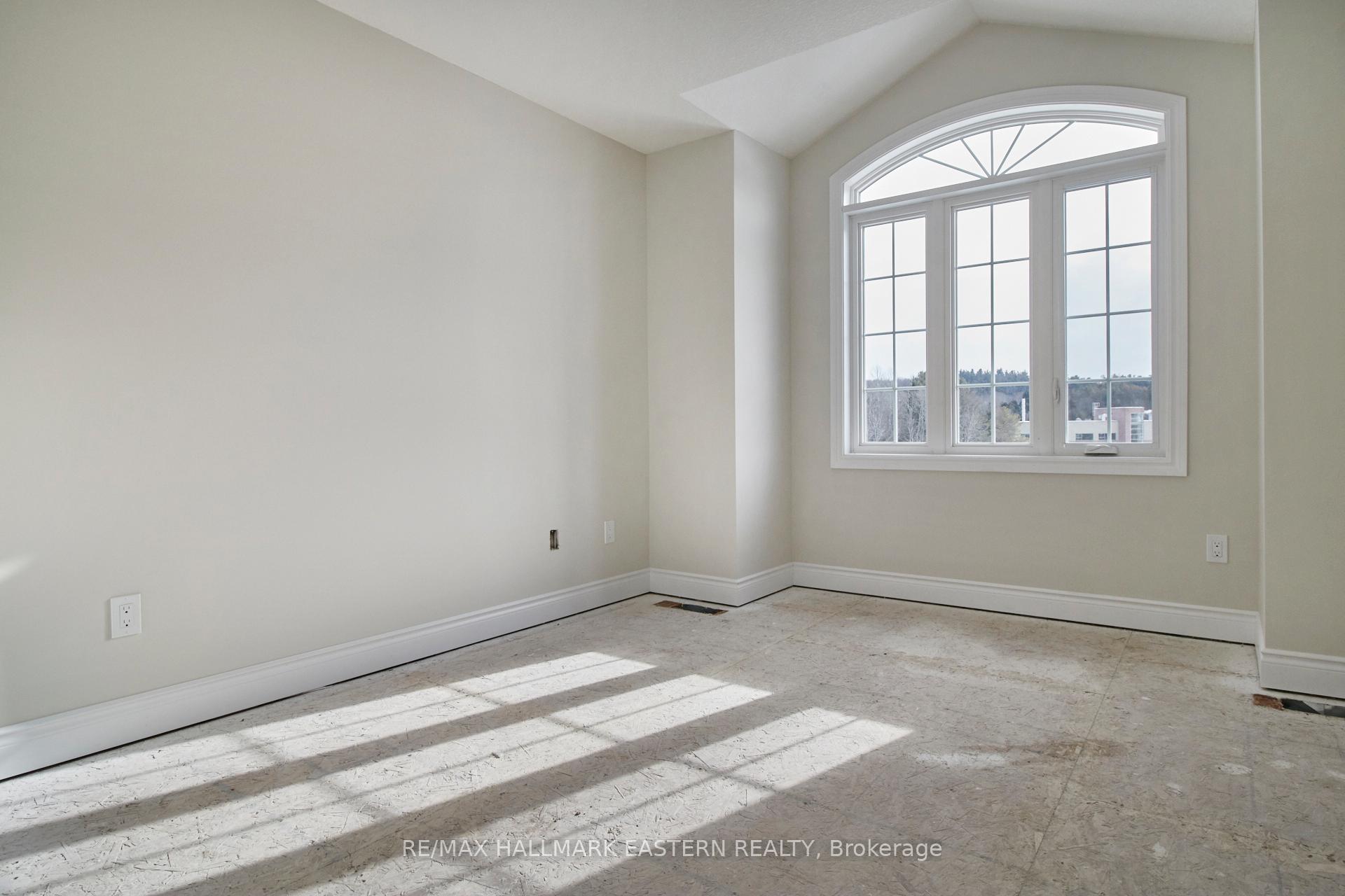 Photo 19 of 28 Coldbrook Drive, Cavan Monaghan, Cavan Twp — HOMEH