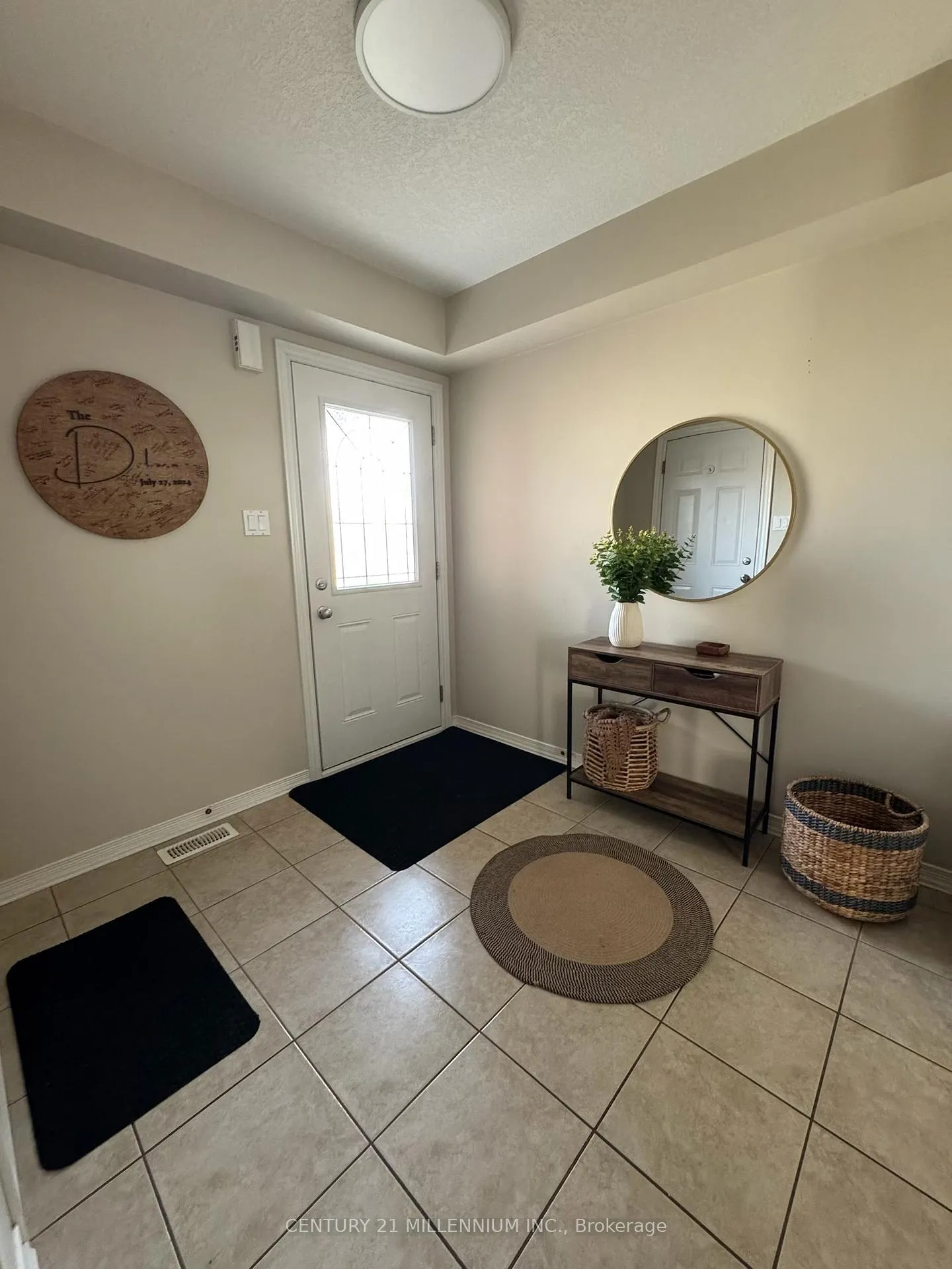 Photo 2 of 117 Silk Drive, Shelburne — HOMEH