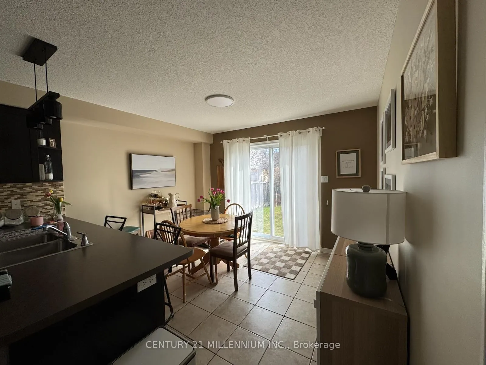 Photo 5 of 117 Silk Drive, Shelburne — HOMEH