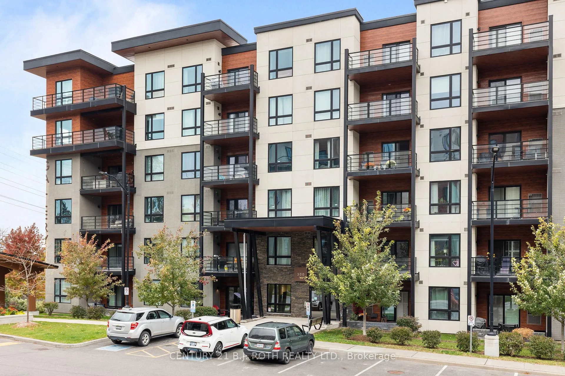 Front of Unit 103, 300 Essa Road