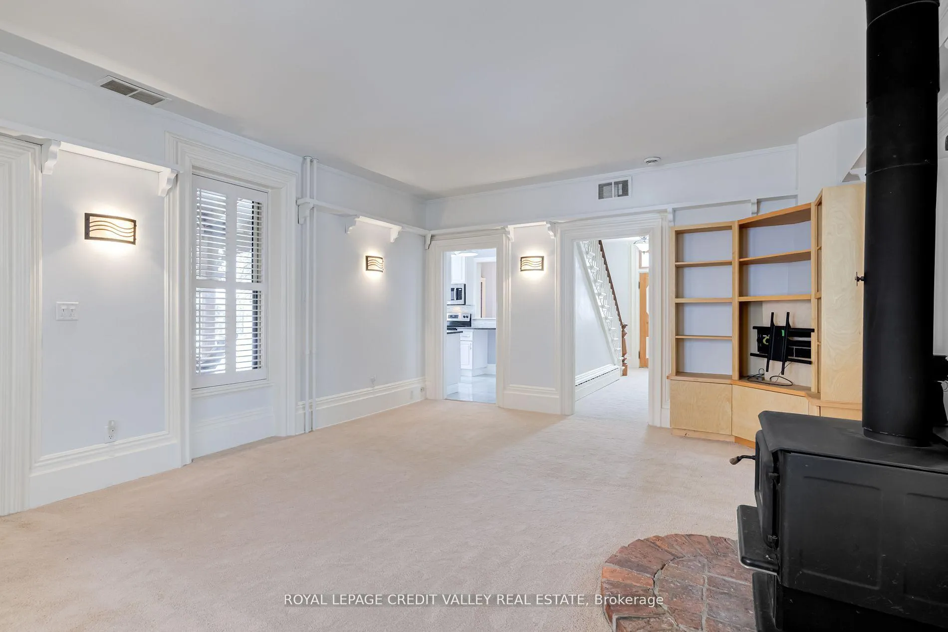 Photo 14 of 131 Ridge Road, Hamilton, Rural Stoney Creek — HOMEH