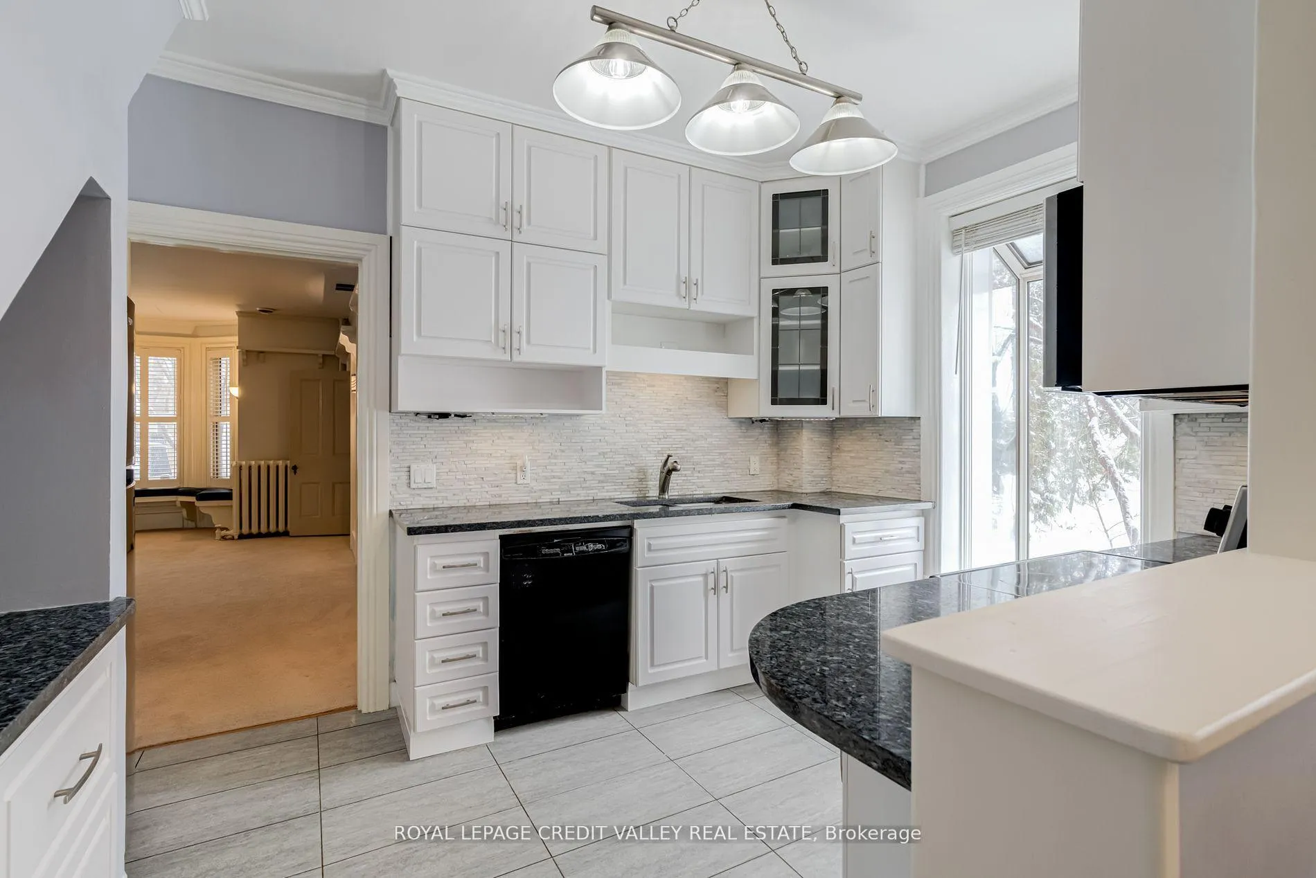 Photo 18 of 131 Ridge Road, Hamilton, Rural Stoney Creek — HOMEH