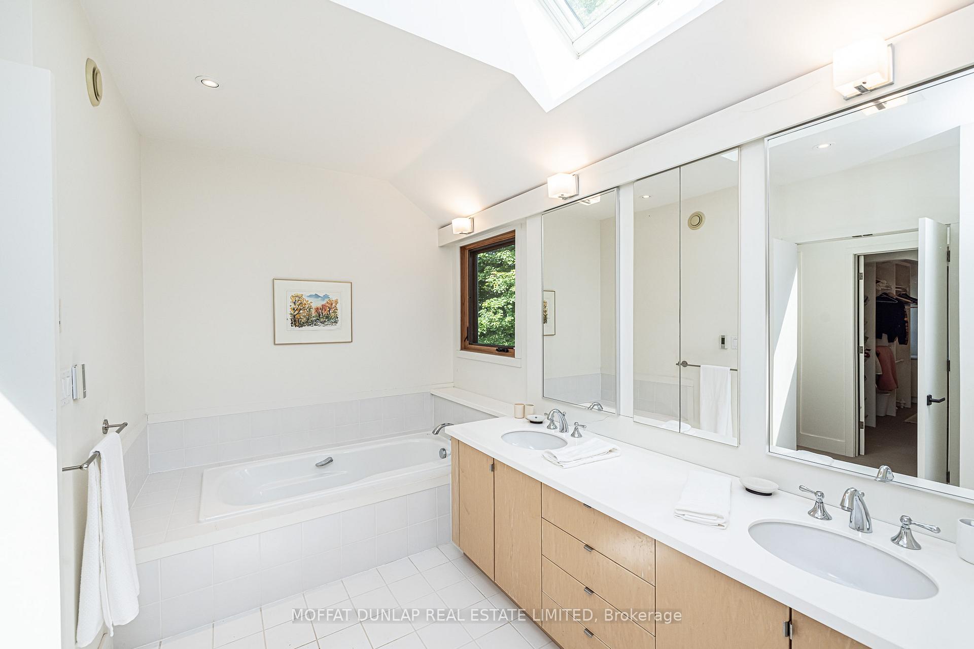 Photo 6 of 17350 Innis Lake Road, Caledon, Rural Caledon — HOMEH