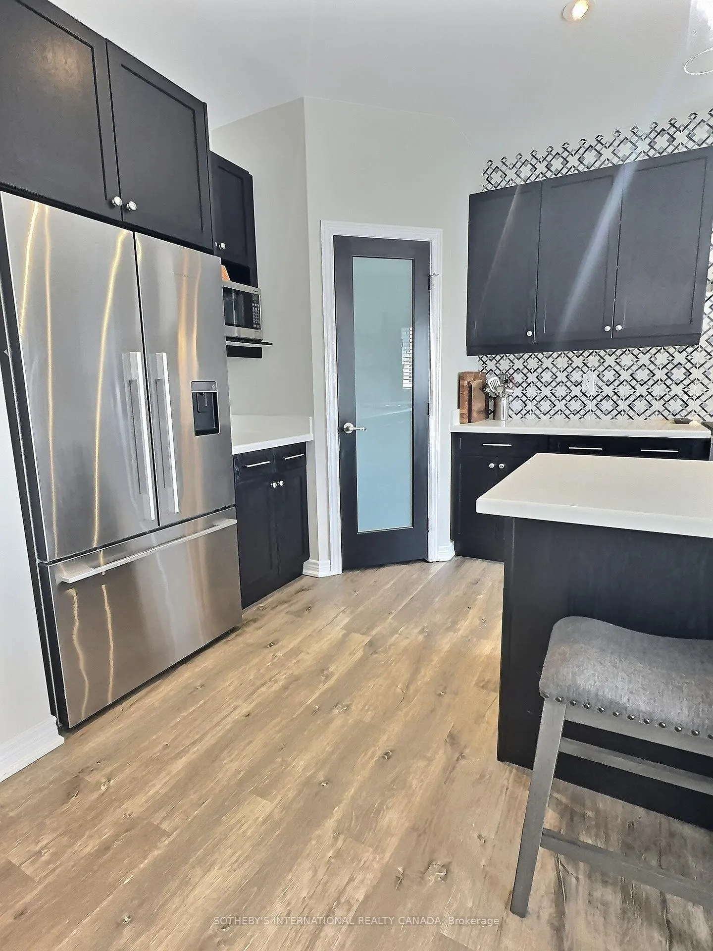 Photo 3 of 45 Lydia Lane, Brant, Paris — HOMEH