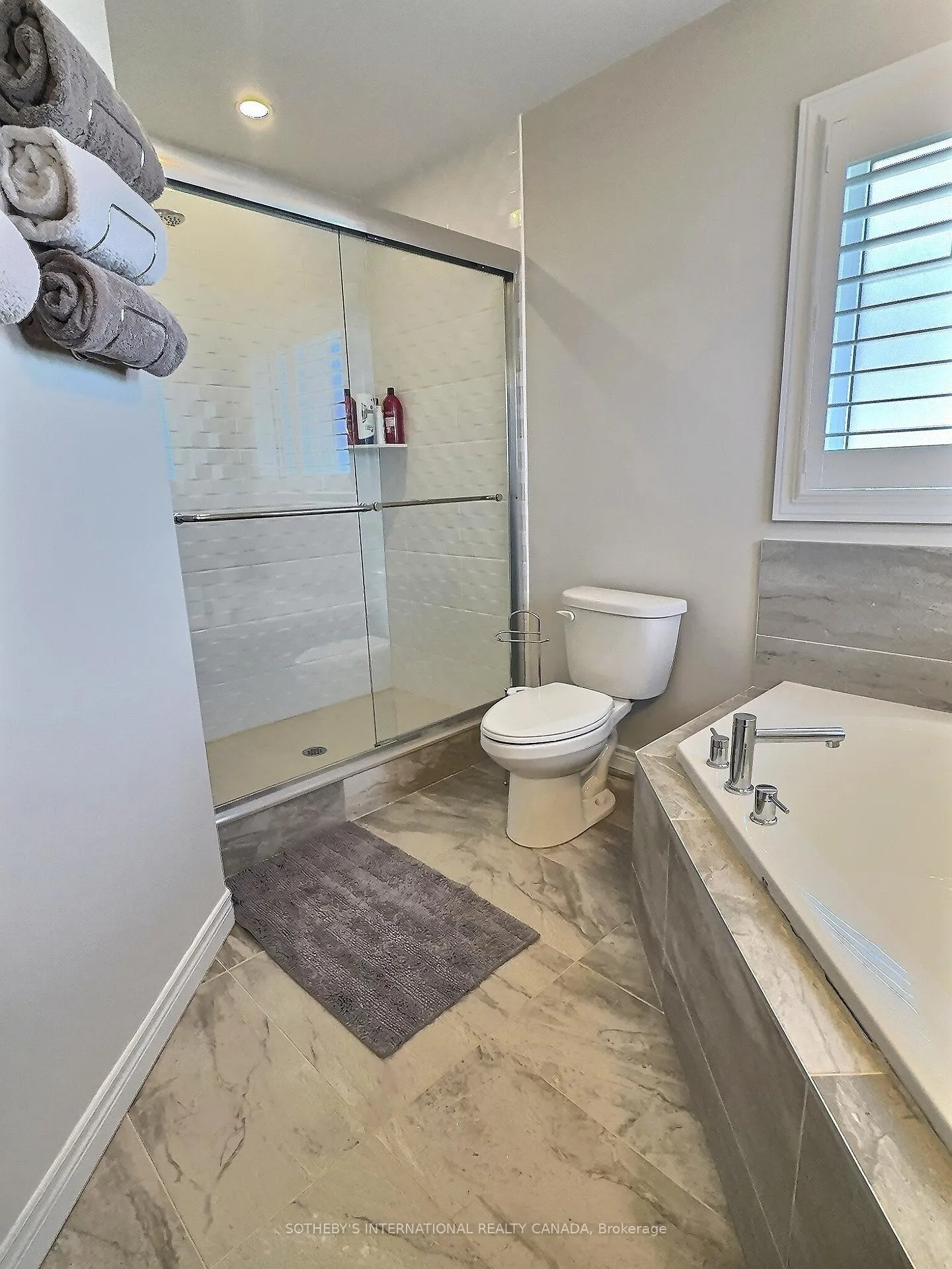 Photo 10 of 45 Lydia Lane, Brant, Paris — HOMEH