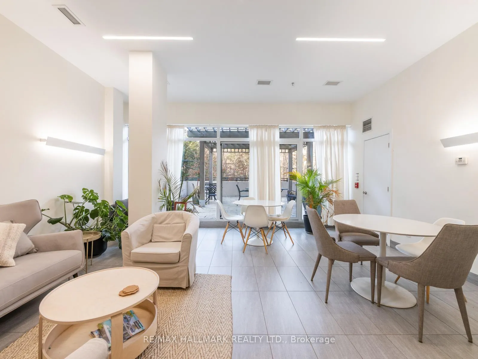 Photo 27 of Unit PH4, 580 Kingston Road, Toronto, The Beaches — HOMEH