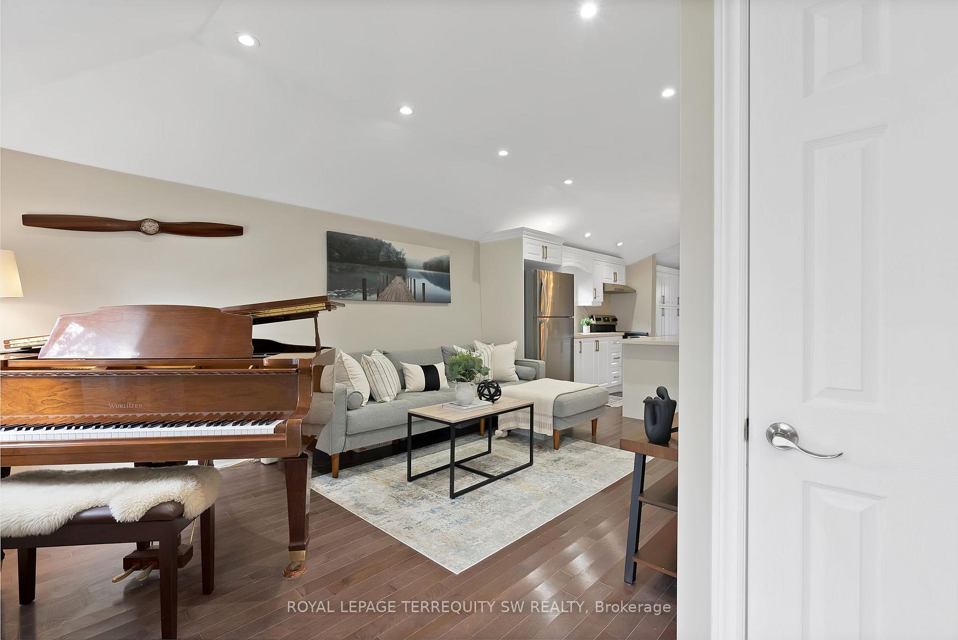 Photo 8 of 172 Spring Road, Georgina, Keswick North — HOMEH