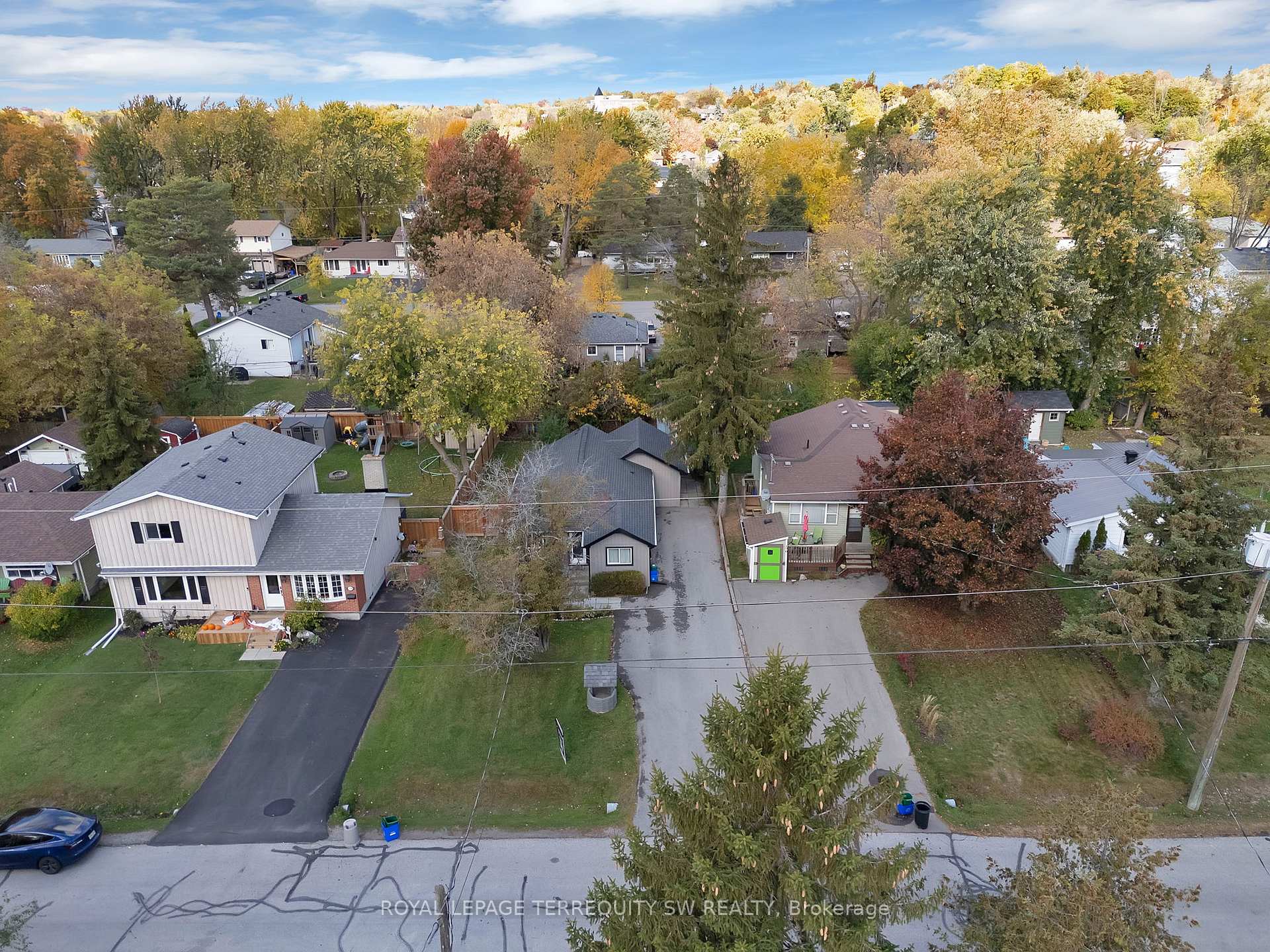 Photo 33 of 172 Spring Road, Georgina, Keswick North — HOMEH