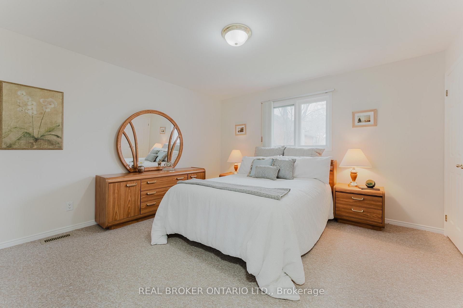 Photo 14 of 18 Neelin Street E, Carleton Place — HOMEH