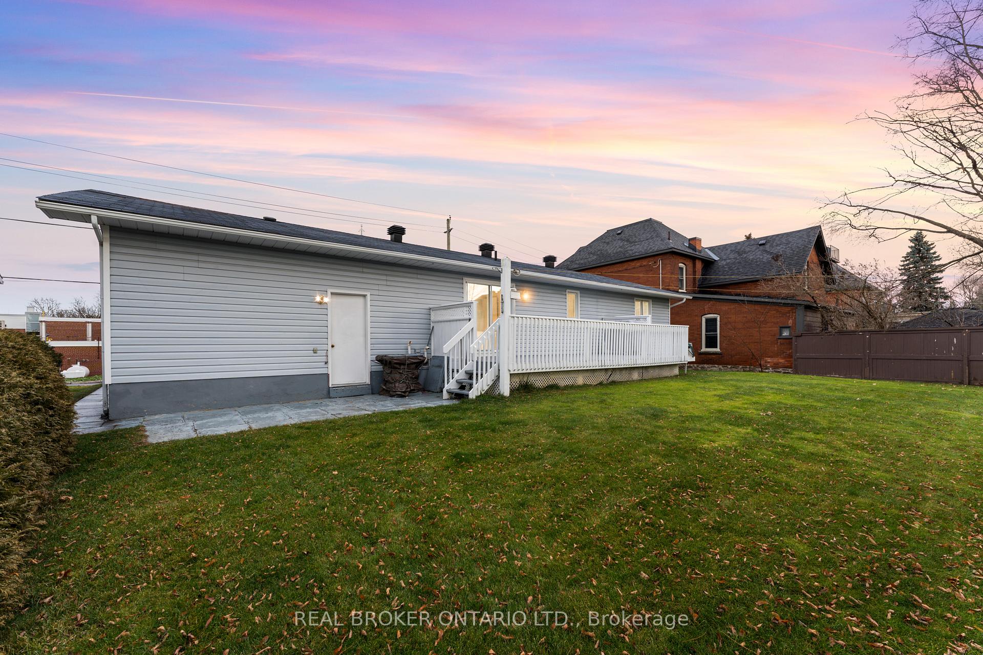 Photo 29 of 18 Neelin Street E, Carleton Place — HOMEH