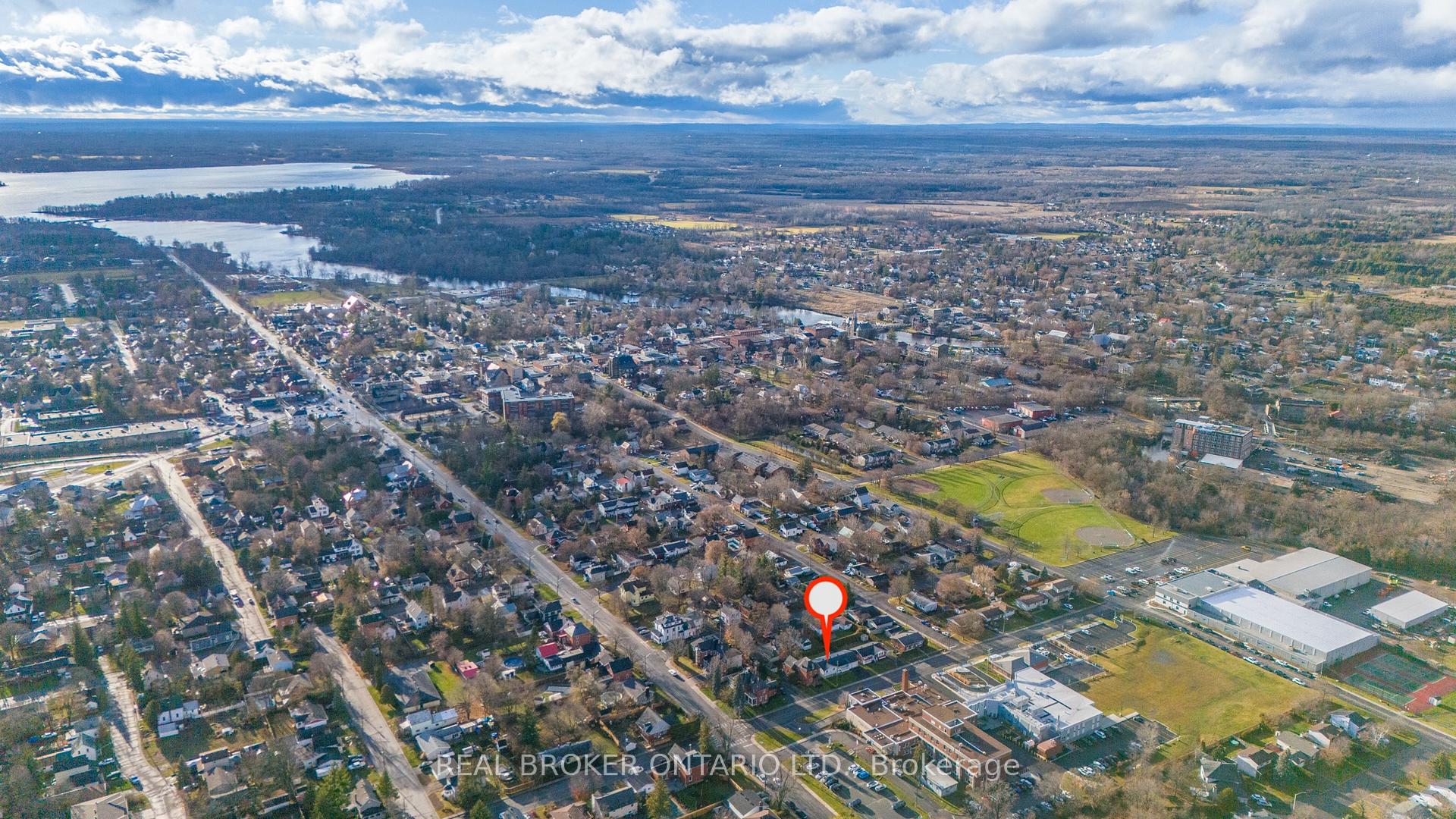 Photo 35 of 18 Neelin Street E, Carleton Place — HOMEH
