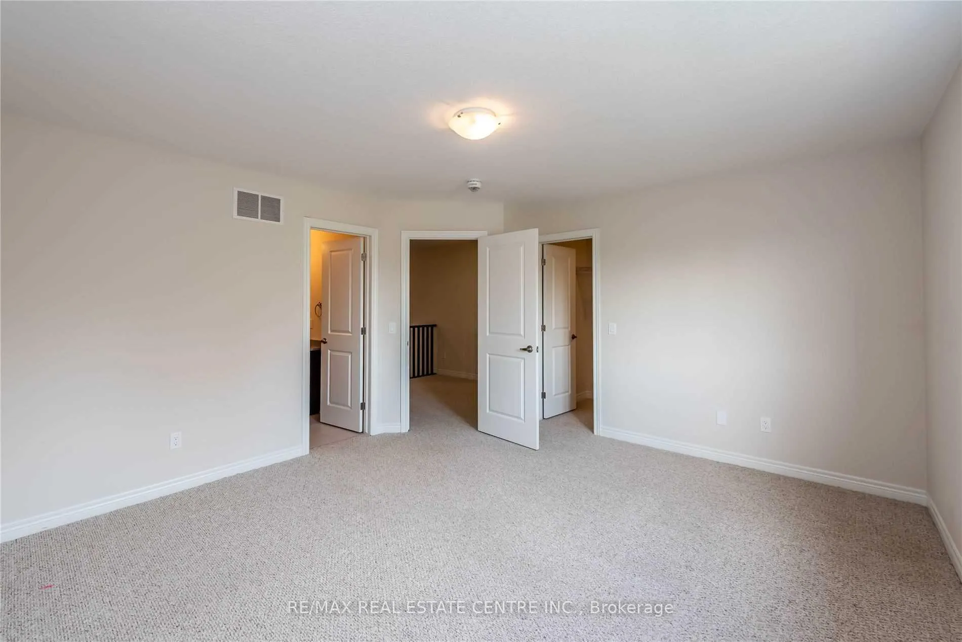 Photo 20 of 91 Southshore Crescent, Hamilton, Stoney Creek — HOMEH