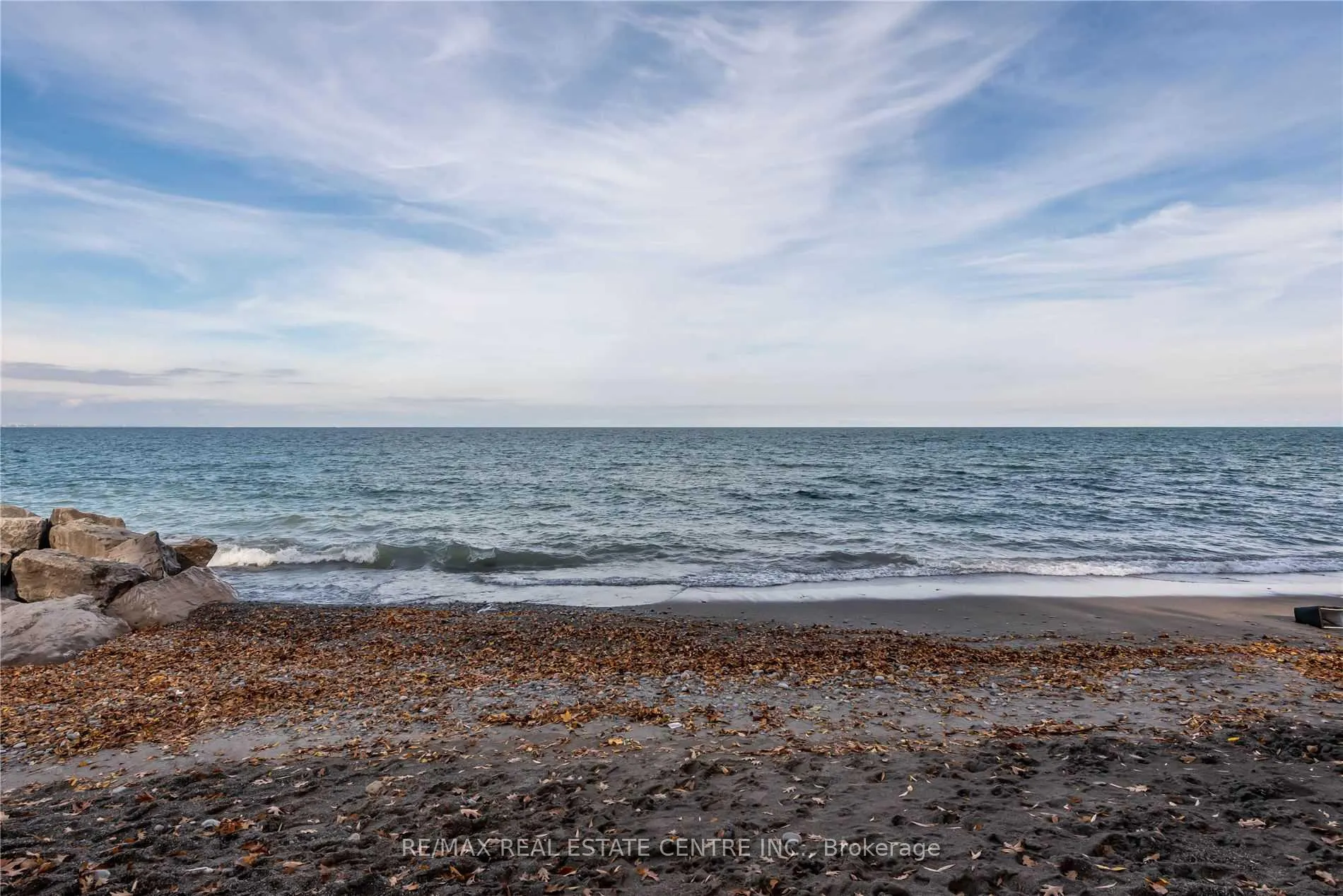 Photo 37 of 91 Southshore Crescent, Hamilton, Stoney Creek — HOMEH