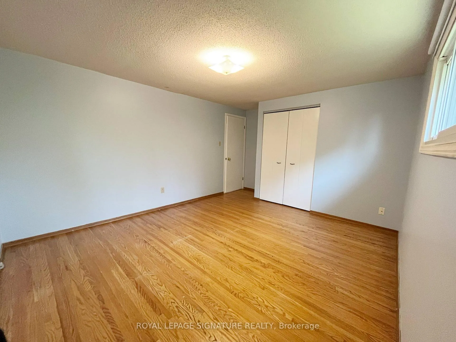 Photo 7 of 86 Gardiner Drive, Hamilton, Gilkson — HOMEH
