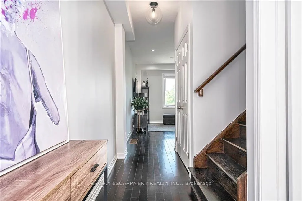 Photo 3 of 26 Madonna Drive, Hamilton, Carpenter — HOMEH