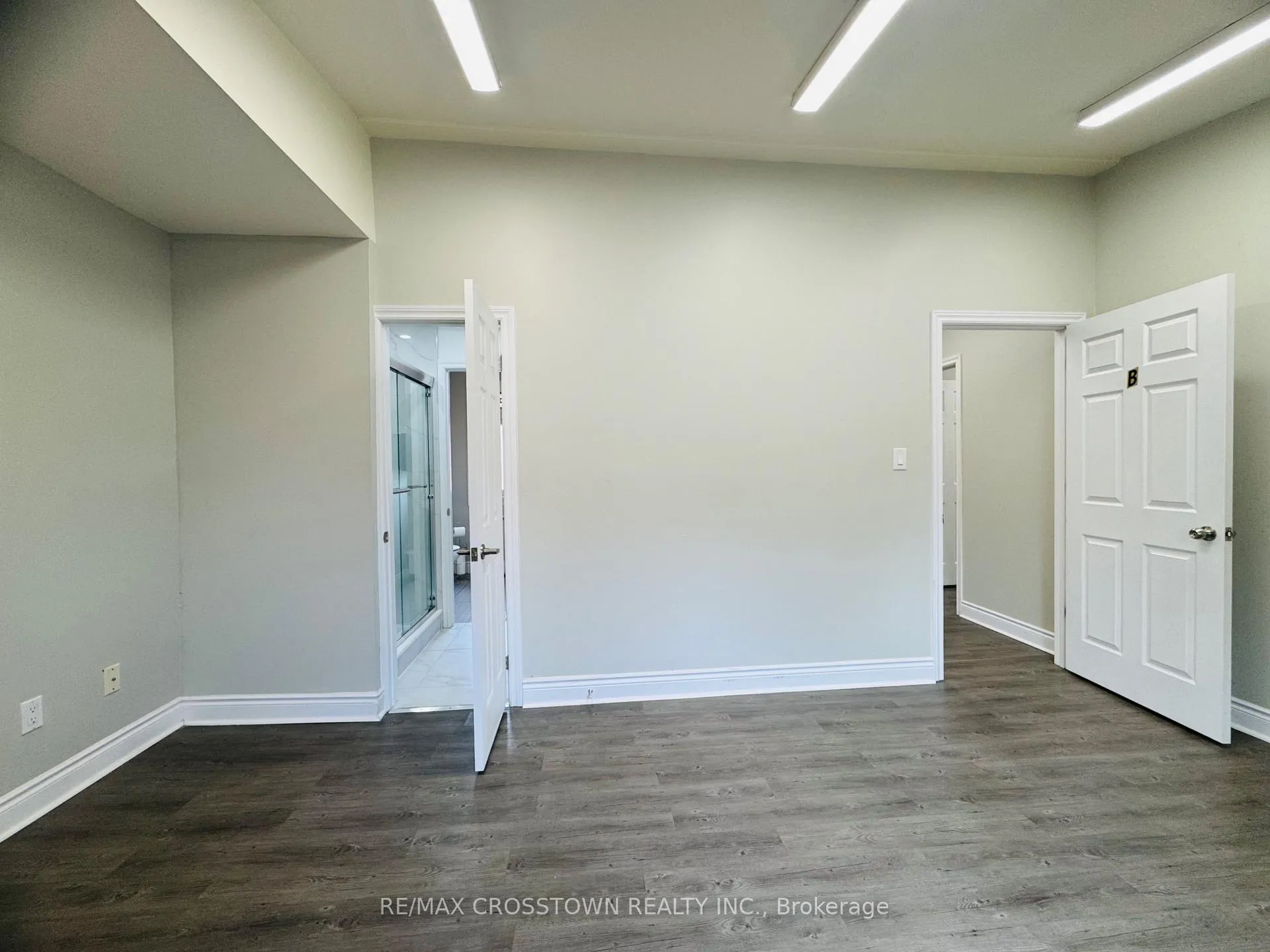 Photo 2 of Unit Upper, 178 Dunlop Street W, Barrie, Lakeshore — HOMEH