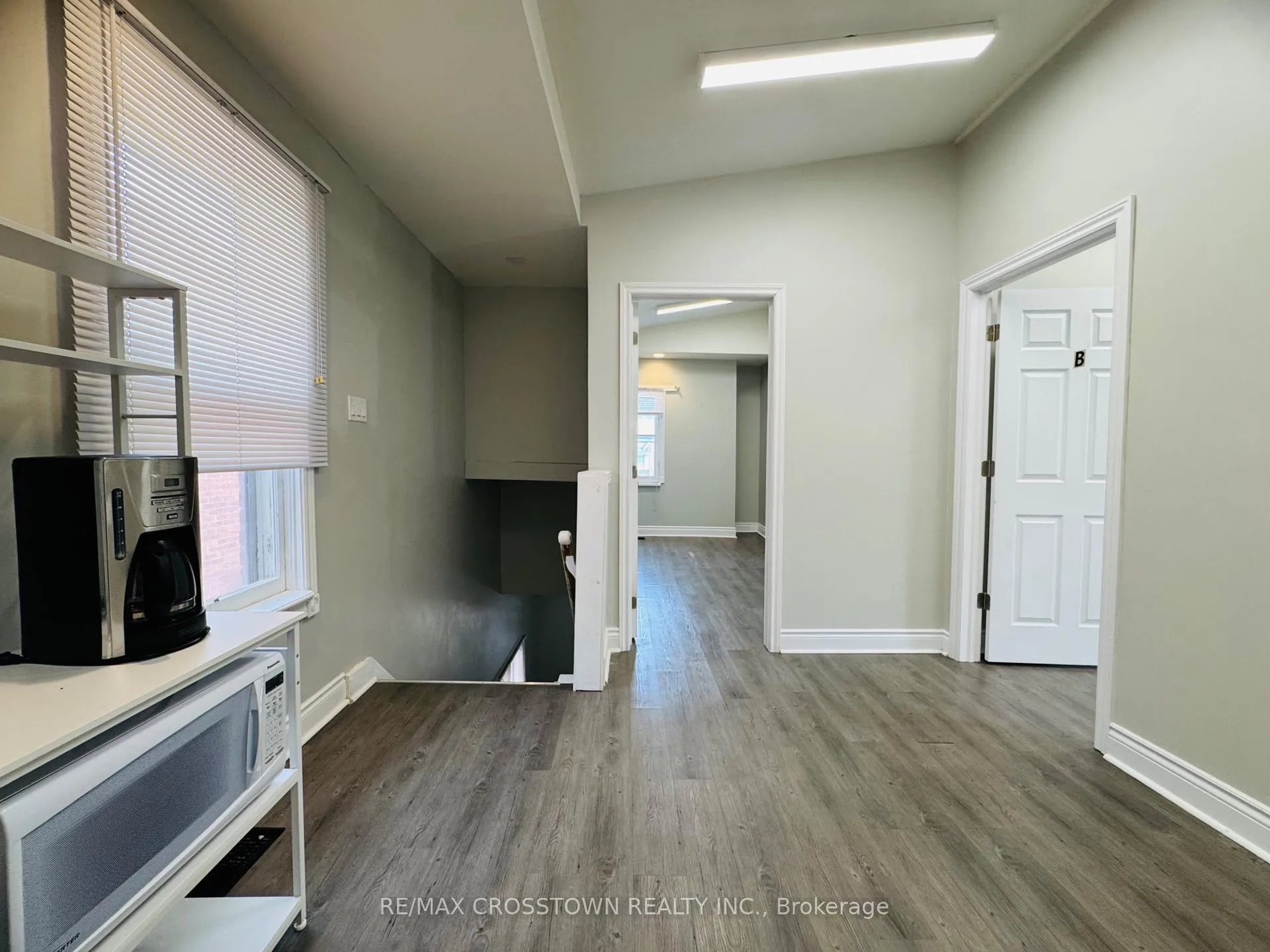 Photo 6 of Unit Upper, 178 Dunlop Street W, Barrie, Lakeshore — HOMEH