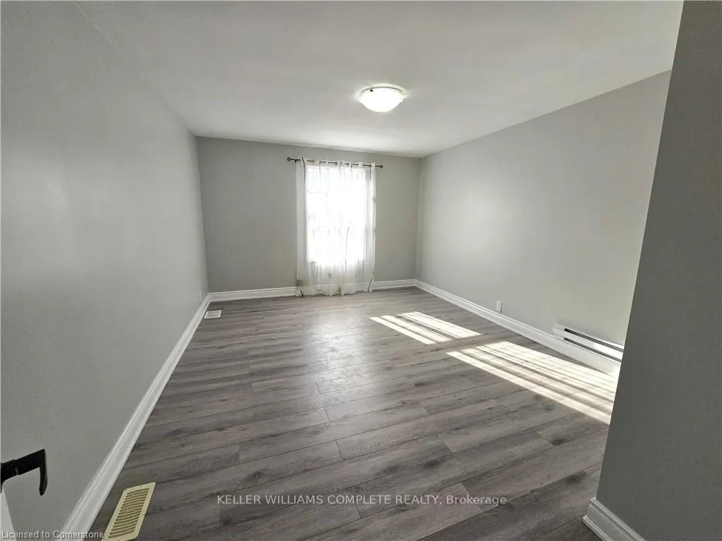 Photo 9 of Unit 2, 300 Balmoral Avenue, Hamilton, Crown Point — HOMEH