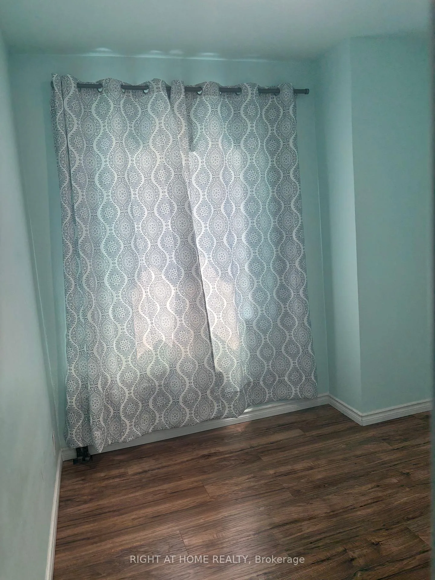 Photo 10 of Unit Unit 3, 611 Gerrard Street E, Toronto, South Riverdale — HOMEH