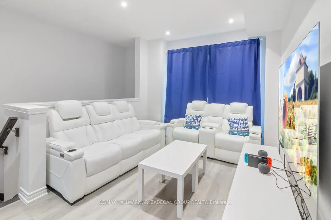 Photo 3 of Unit 37, 61 Soho Street, Hamilton, Stoney Creek Mountain — HOMEH