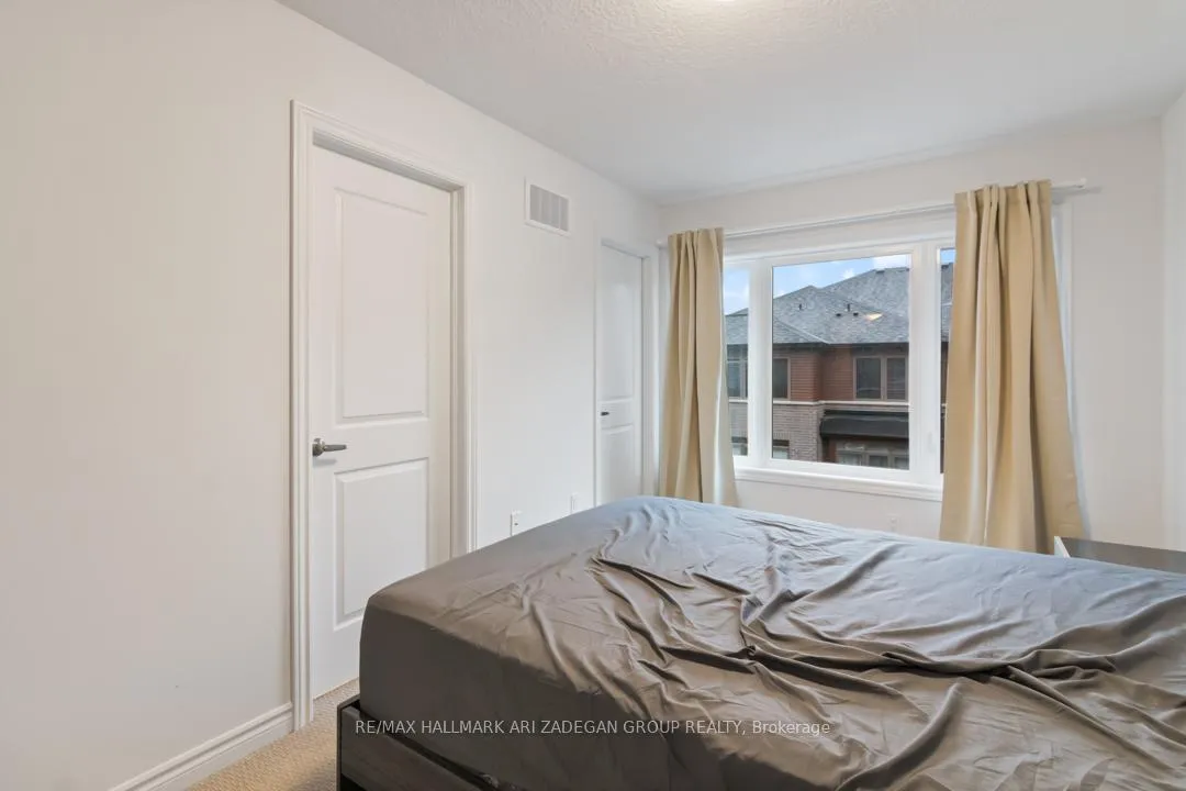 Photo 4 of Unit 37, 61 Soho Street, Hamilton, Stoney Creek Mountain — HOMEH