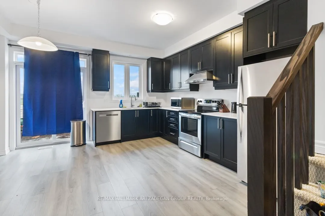 Photo 10 of Unit 37, 61 Soho Street, Hamilton, Stoney Creek Mountain — HOMEH