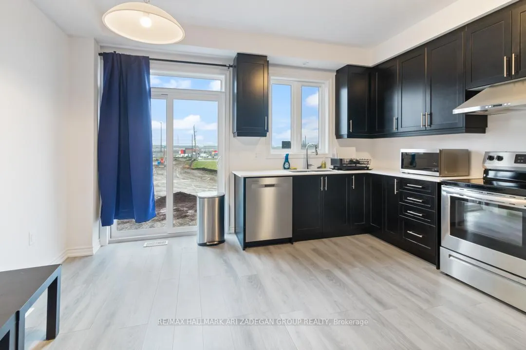 Photo 13 of Unit 37, 61 Soho Street, Hamilton, Stoney Creek Mountain — HOMEH