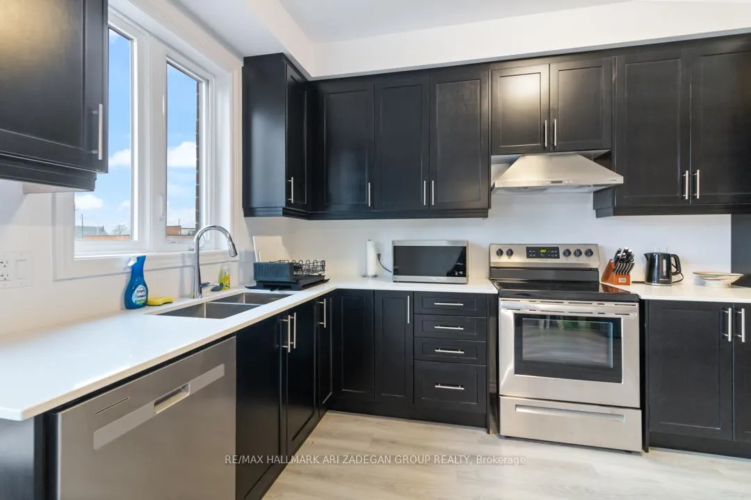 Photo 17 of Unit 37, 61 Soho Street, Hamilton, Stoney Creek Mountain — HOMEH