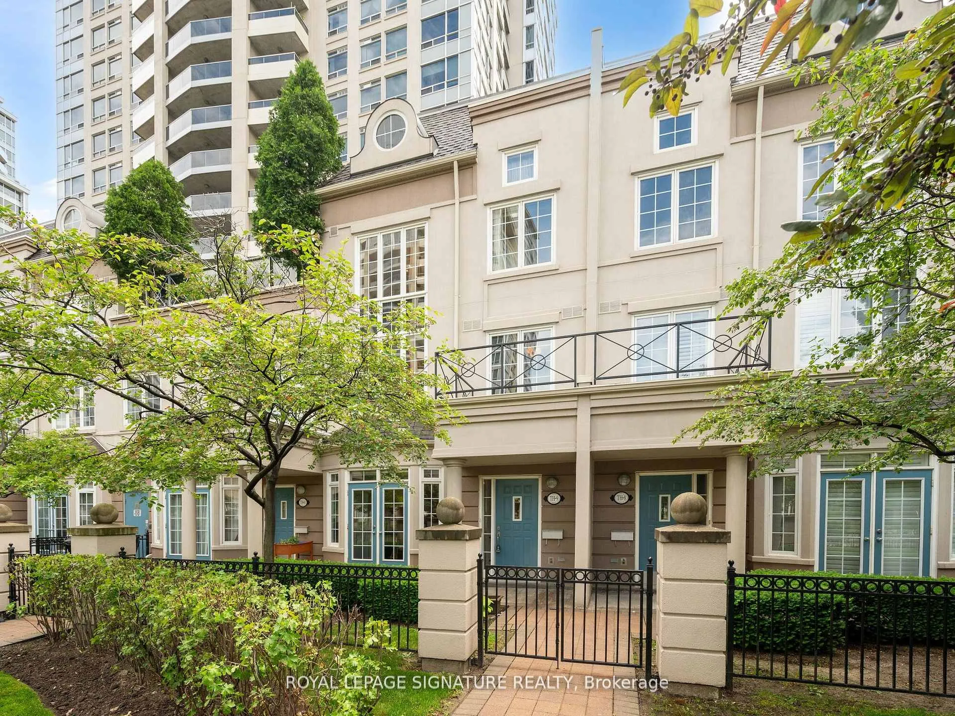 Front of Unit TH9, 1 Rean Drive