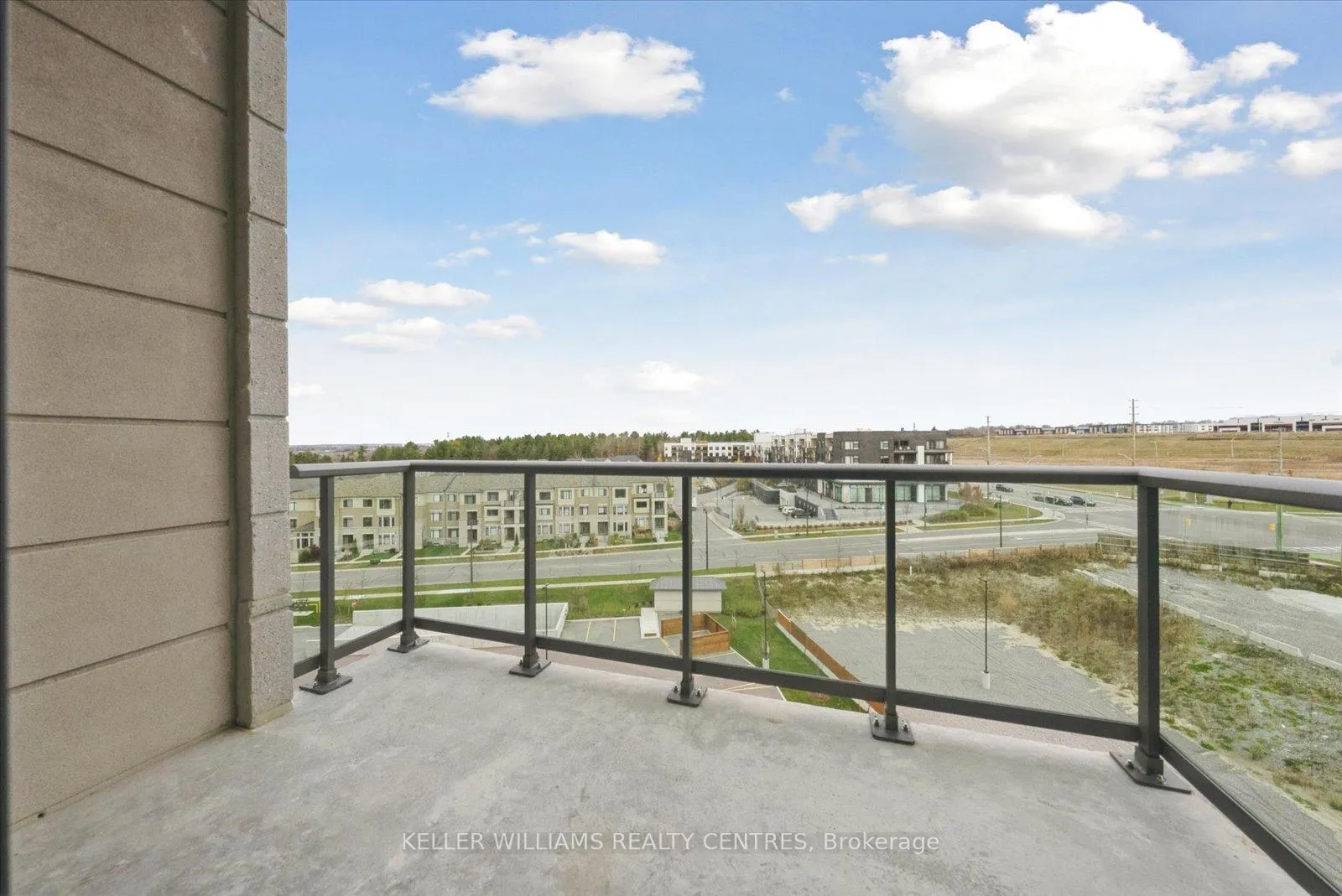 Photo 11 of Unit 702, 460 William Graham Drive, Aurora, Rural Aurora — HOMEH