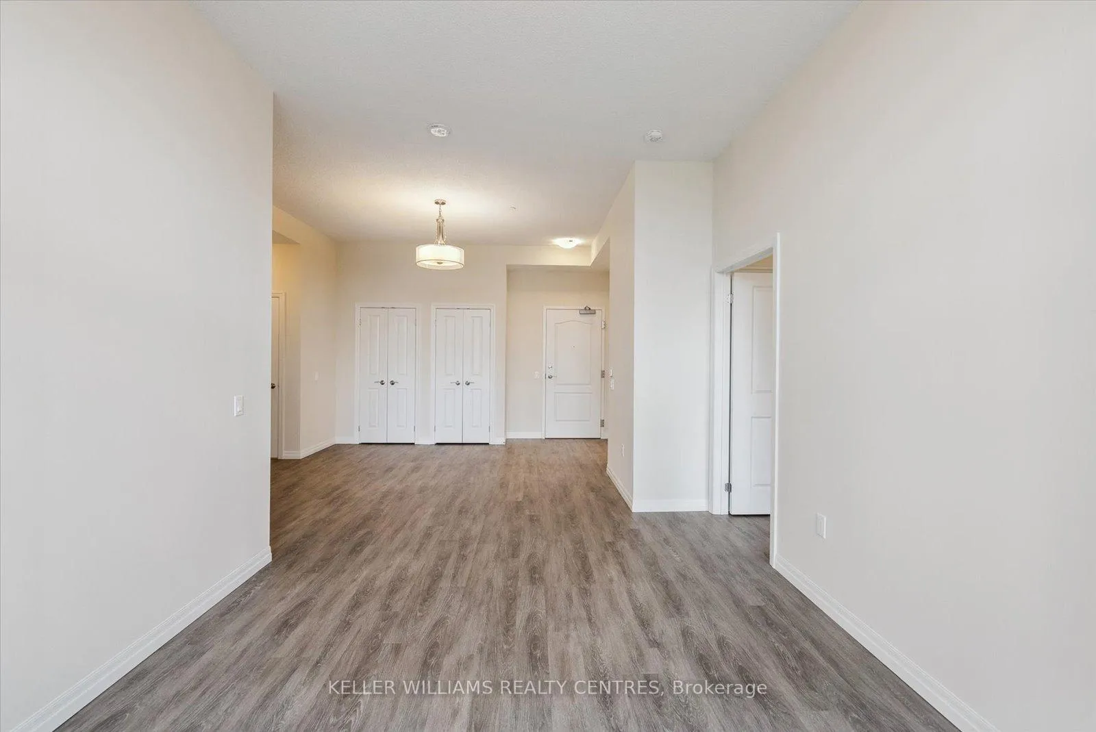 Photo 13 of Unit 702, 460 William Graham Drive, Aurora, Rural Aurora — HOMEH