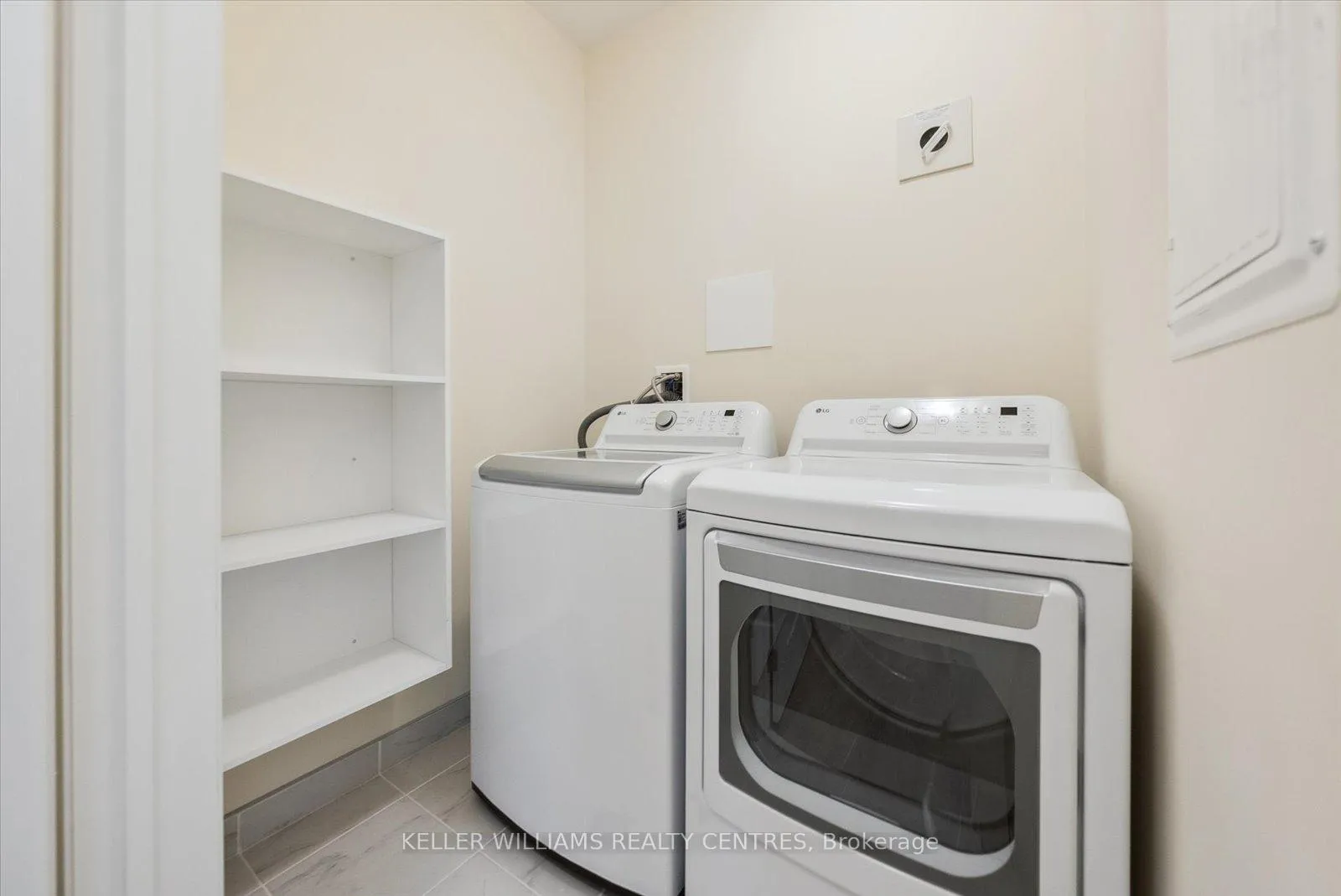 Photo 22 of Unit 702, 460 William Graham Drive, Aurora, Rural Aurora — HOMEH