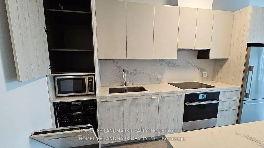 Photo 6 of Unit PH05, 38 Water Walk Drive, Markham, Unionville — HOMEH