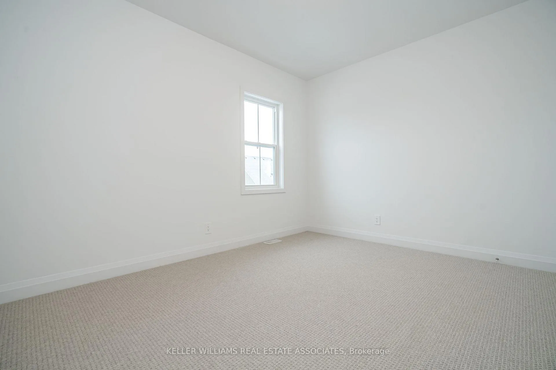 Photo 34 of 26 Allison Lane, Midland — HOMEH