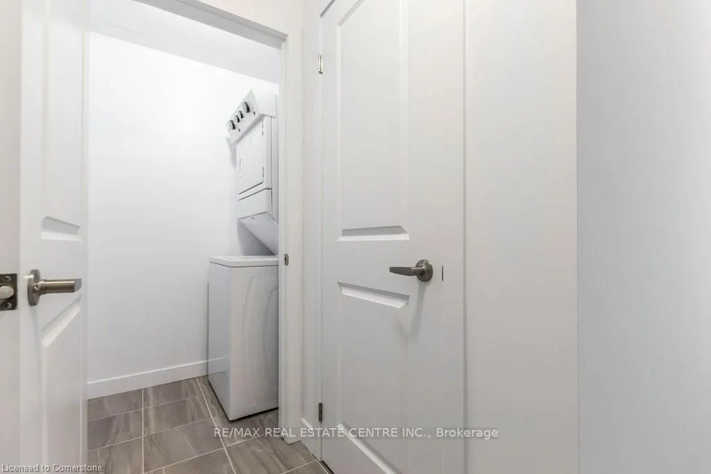 Photo 16 of Unit 1001, 460 Dundas Street E, Hamilton, Waterdown — HOMEH