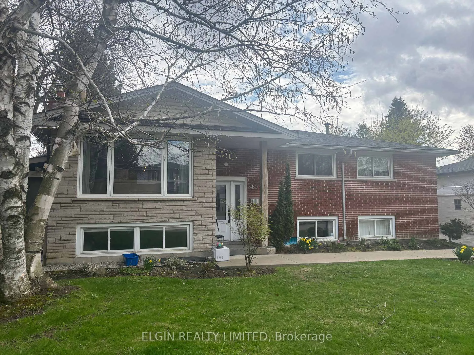 Front of 460 John Frederick Drive
