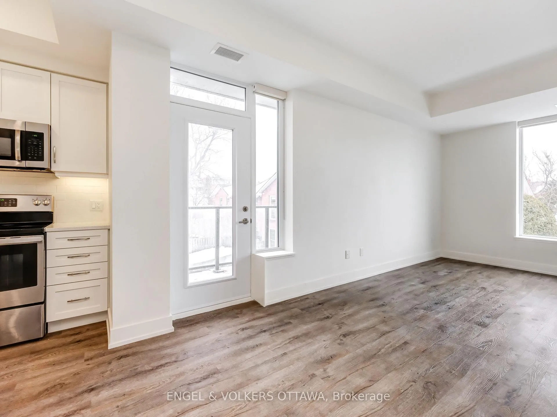 Photo 10 of Unit 204, 280 Crichton Street, Ottawa, Lindenlea — HOMEH
