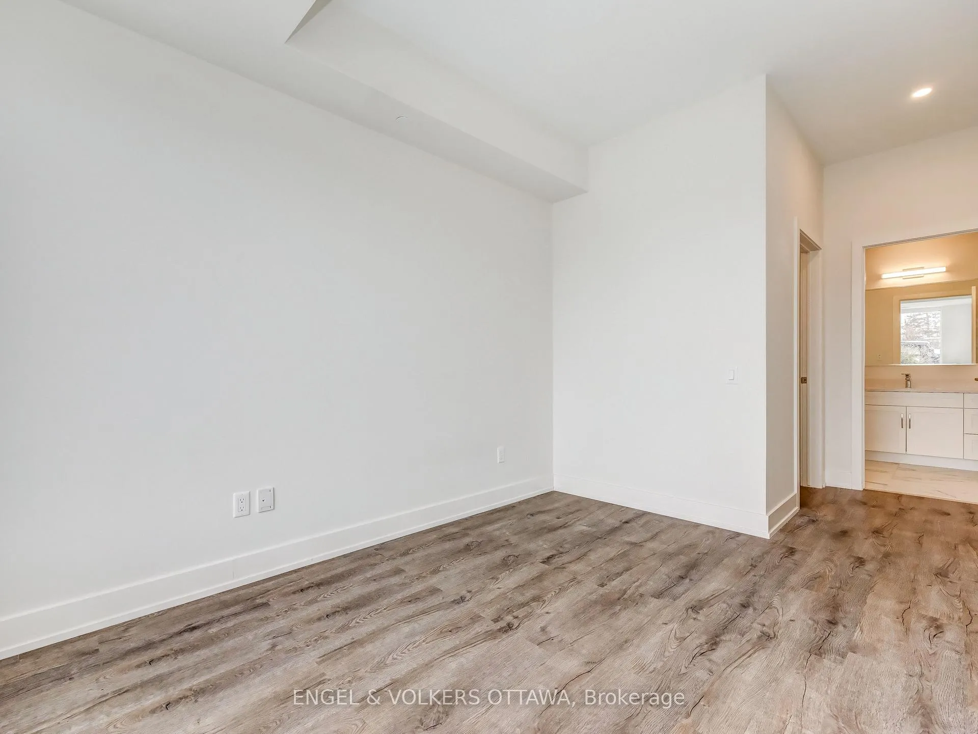 Photo 17 of Unit 204, 280 Crichton Street, Ottawa, Lindenlea — HOMEH