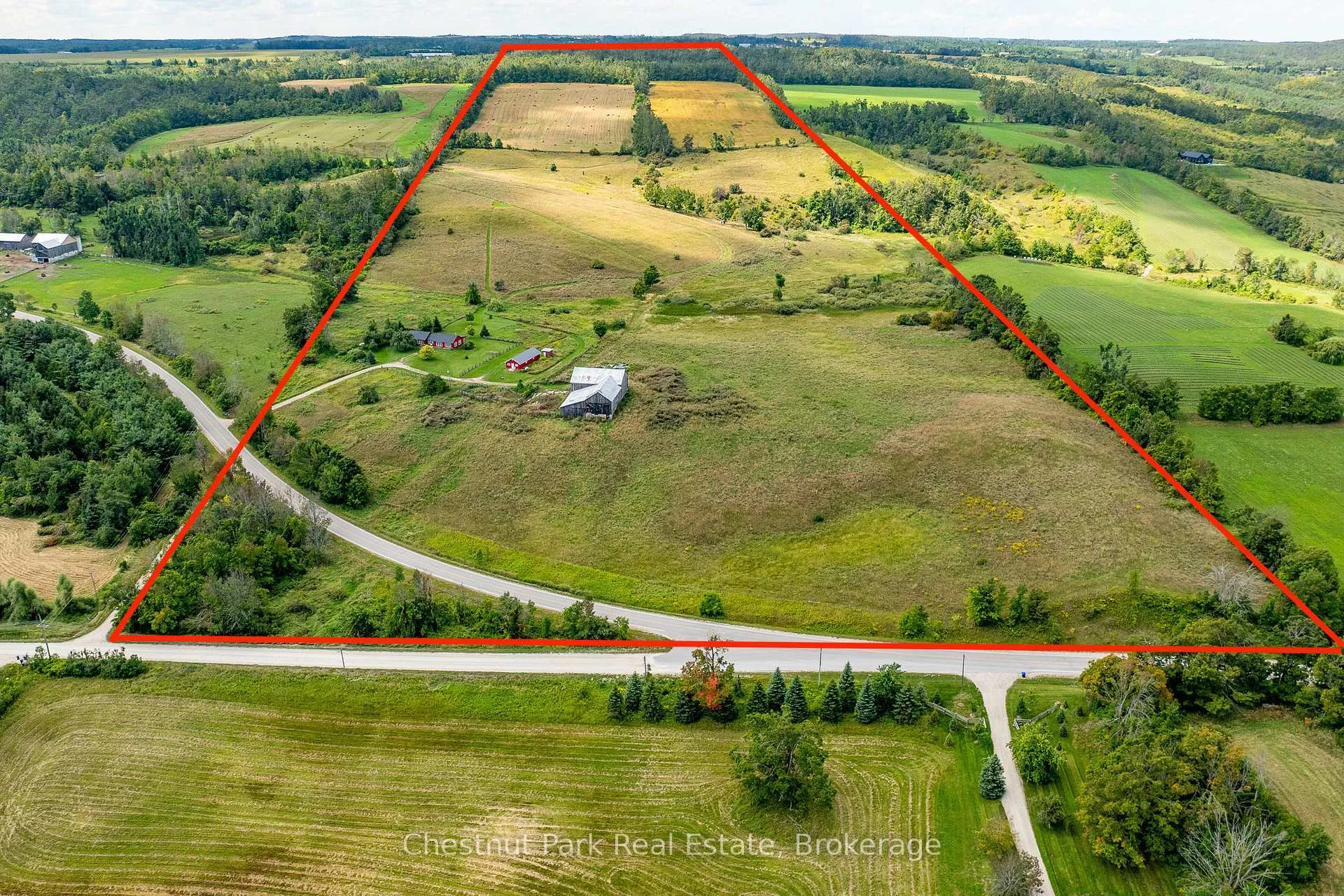 Photo 4 of 2826 Concession 8 S Nottawasaga, Clearview, Rural Clearview — HOMEH