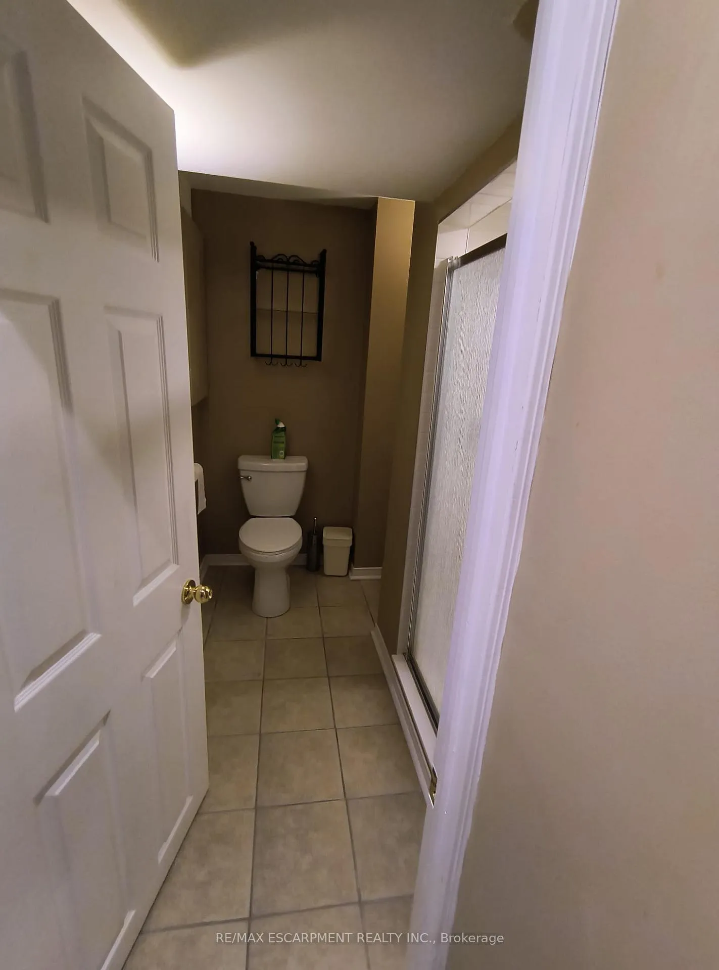Photo 9 of 45 Pirie Drive, Hamilton, Dundas — HOMEH