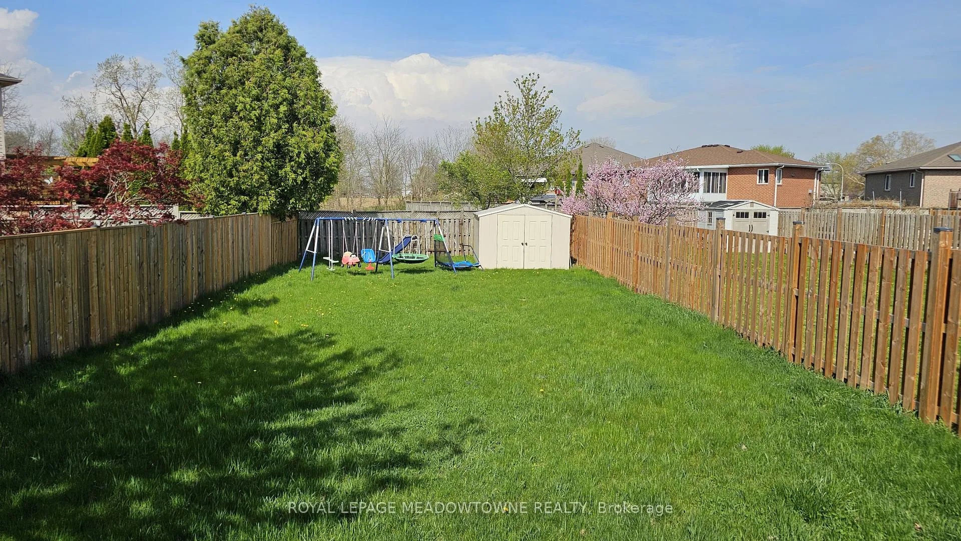 Photo 17 of 135 Taylor Trail, Chatham-Kent — HOMEH