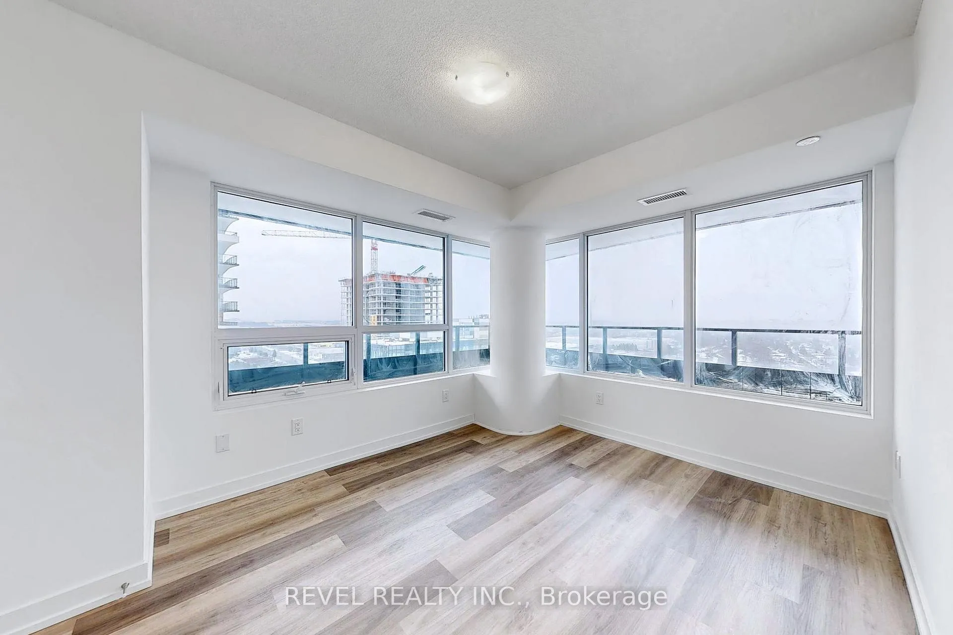 Photo 15 of Unit 2004, 1435 Celebration Drive, Pickering, Bay Ridges — HOMEH